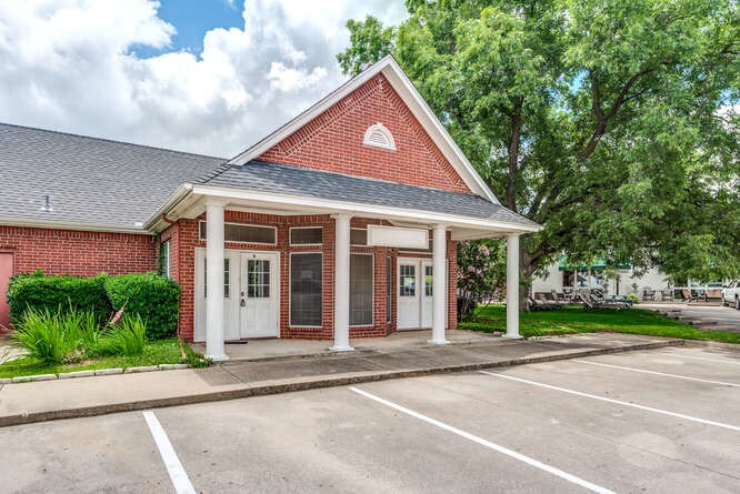 More Photos Of 6407 Colleyville Blvd, Colleyville Medical For Lease