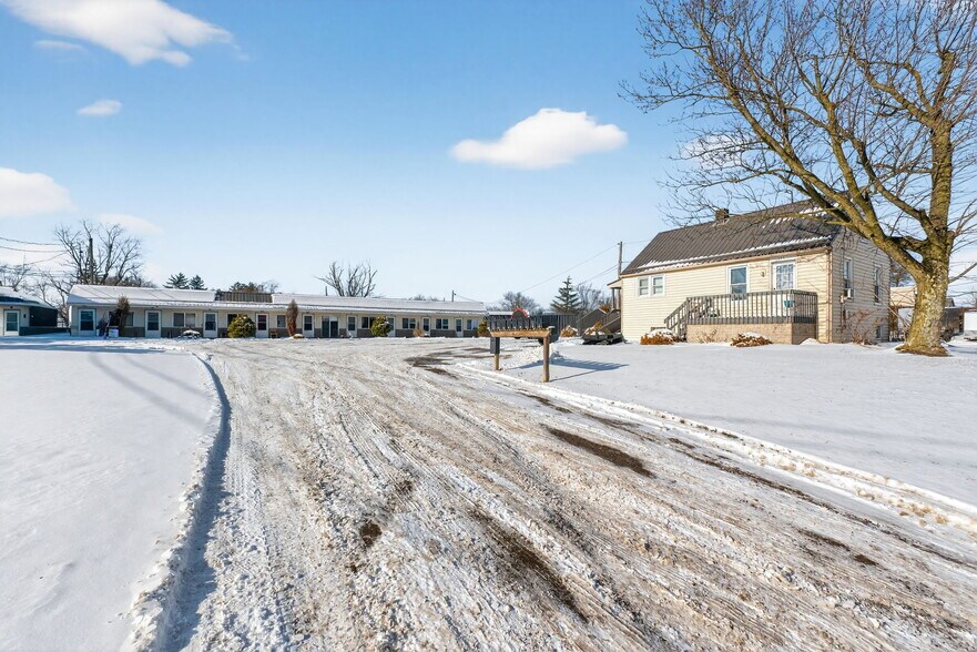 More Photos Of 327 N Trimble Rd, Mansfield Apartments For Sale