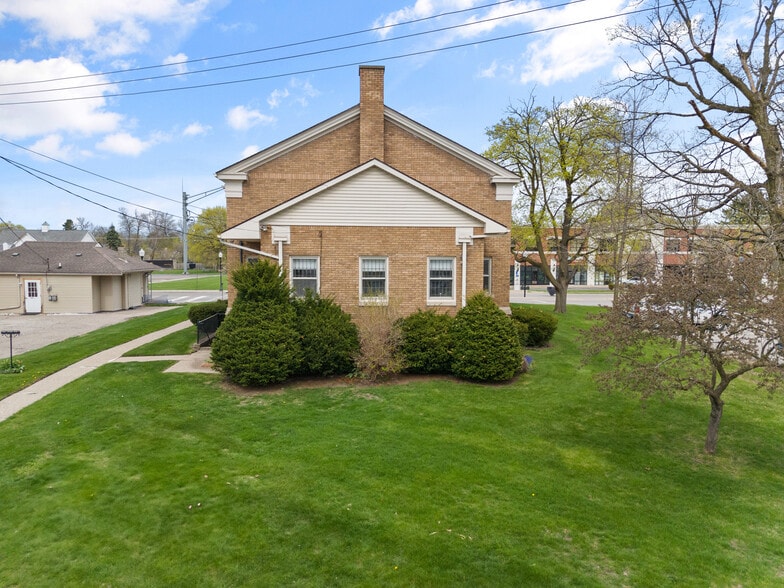 More Photos Of 71 S Washington St, Oxford Religious Facility For Sale