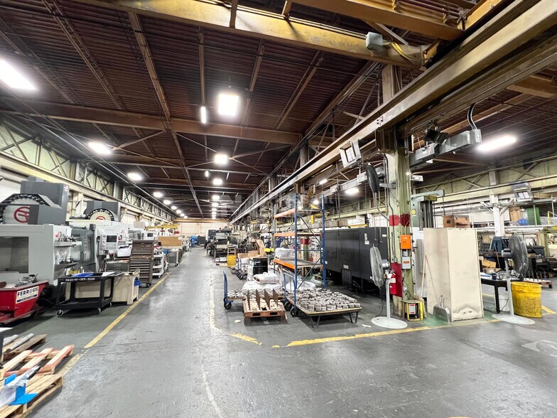 More Photos Of 4899 Commerce Pky, Warrensville Heights Warehouse For Sale