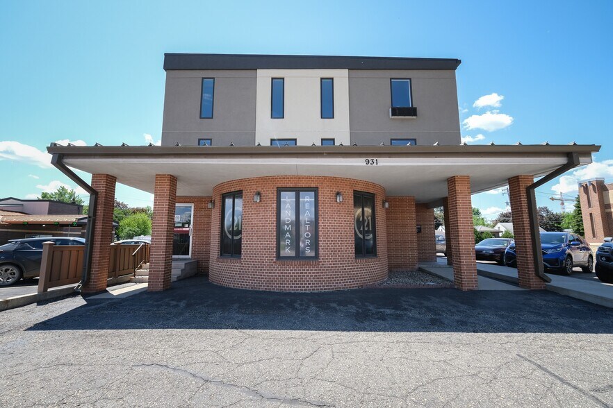 More Photos Of 931 E Madison Ave, Mankato Office Residential For Lease