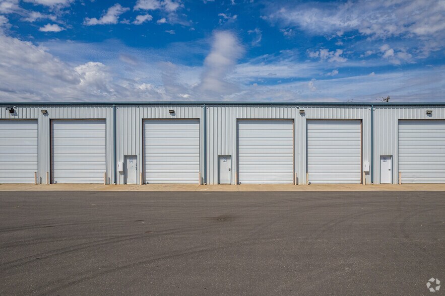 More Photos Of 1110 S FM 1788, Midland Warehouse For Lease