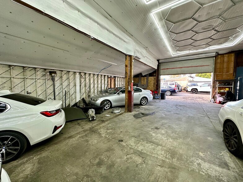 More Photos Of 600 Harbor Blvd, West Sacramento Warehouse For Sale