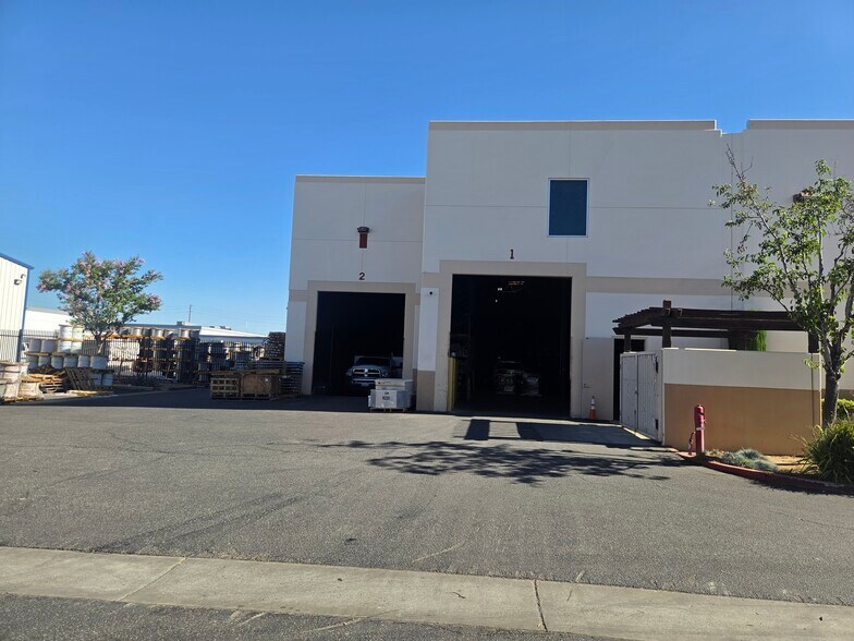 More Photos Of 3464 Webster Ave, Perris Manufacturing For Sale