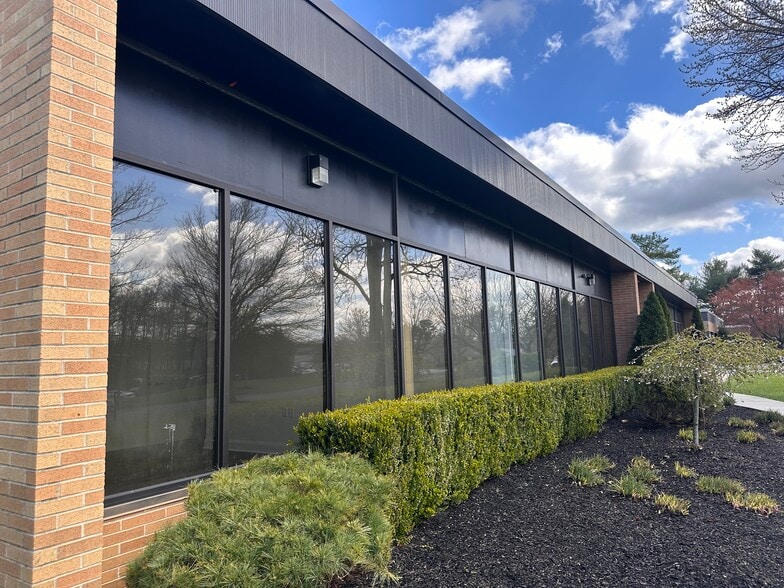 More Photos Of 1253 Glen Ave, Moorestown Warehouse For Sale