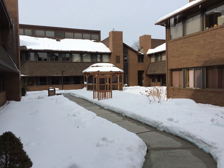 More Photos Of 4129 Okemos Rd, Okemos Office For Lease