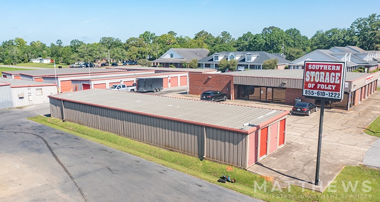 More Photos Of 721 N McKenzie St, Foley Self Storage For Sale