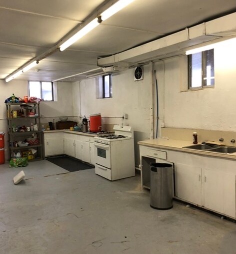 More Photos Of 516 Park Ave, Mechanicville Specialty For Sale