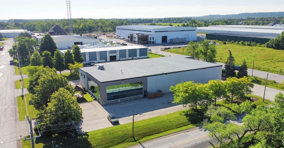 Primary Photo Of 4800 Hinan Dr, Beamsville Warehouse For Sale