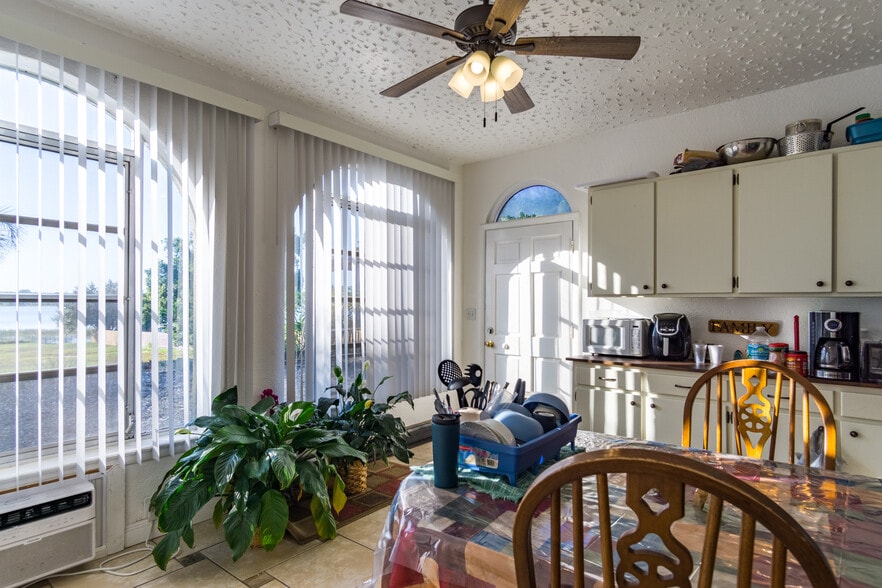 More Photos Of 1854 S Highland Park Dr, Lake Wales Apartments For Sale