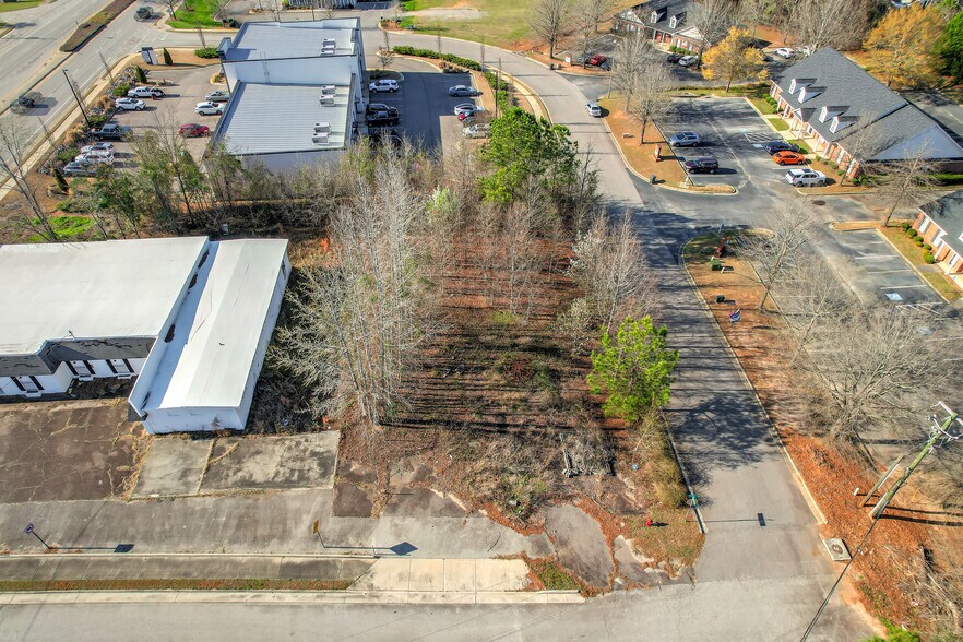 More Photos Of 425 Furys Ferry Rd, Augusta Office For Sale