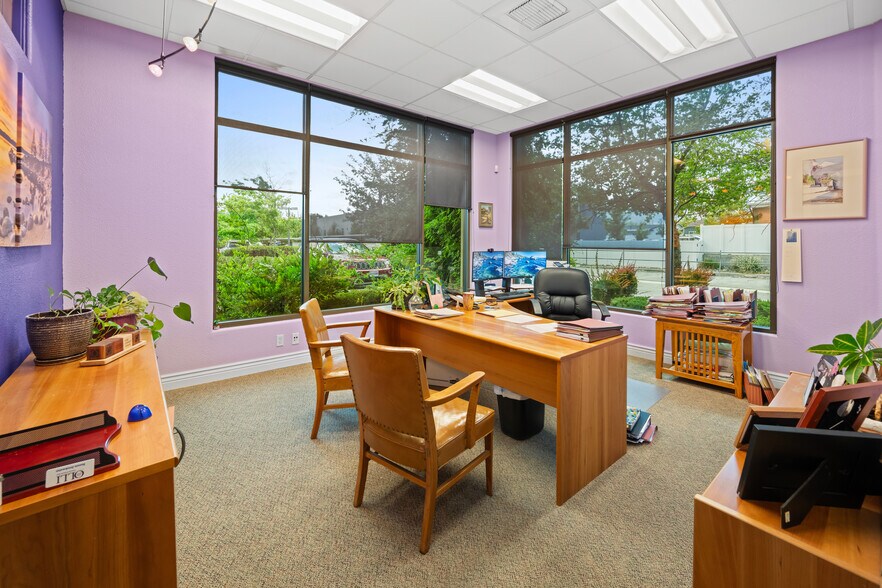 More Photos Of 5421 Kietzke Ln, Reno Office For Lease