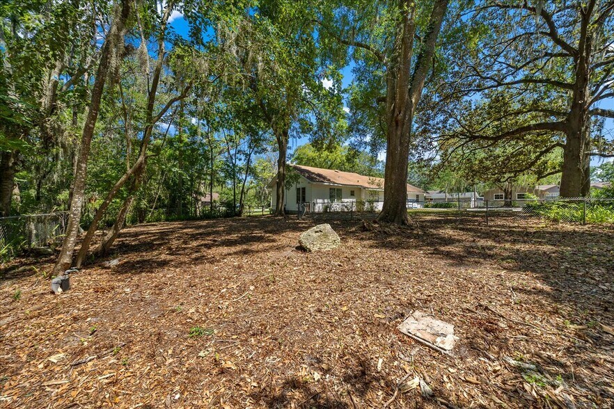 More Photos Of 2206 SE 3rd Ave, Ocala Office Residential For Sale