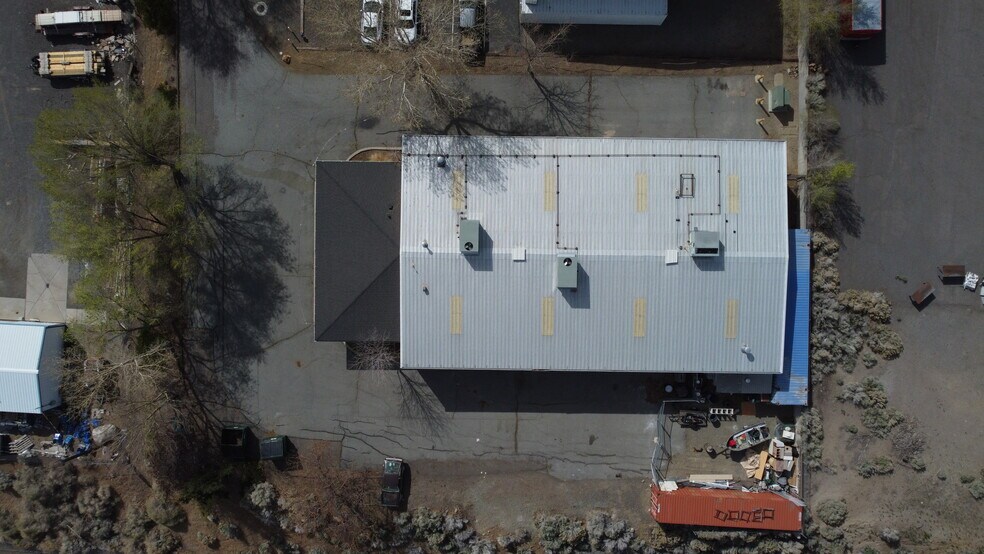 More Photos Of 2970 Sutro St, Reno Warehouse For Sale