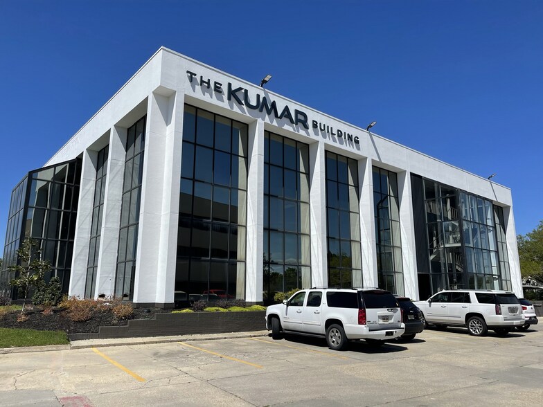 More Photos Of 3029 S Sherwood Forest Blvd, Baton Rouge Loft Creative Space For Lease