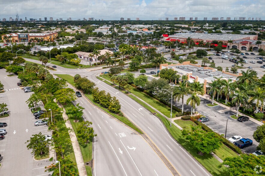 More Photos Of 6345 Naples Blvd, Naples Storefront Retail Office For Lease