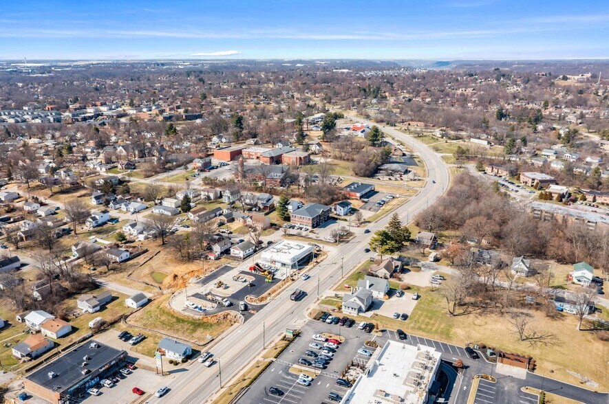 More Photos Of 627 Buttermilk Pike, Crescent Springs Bank For Sale