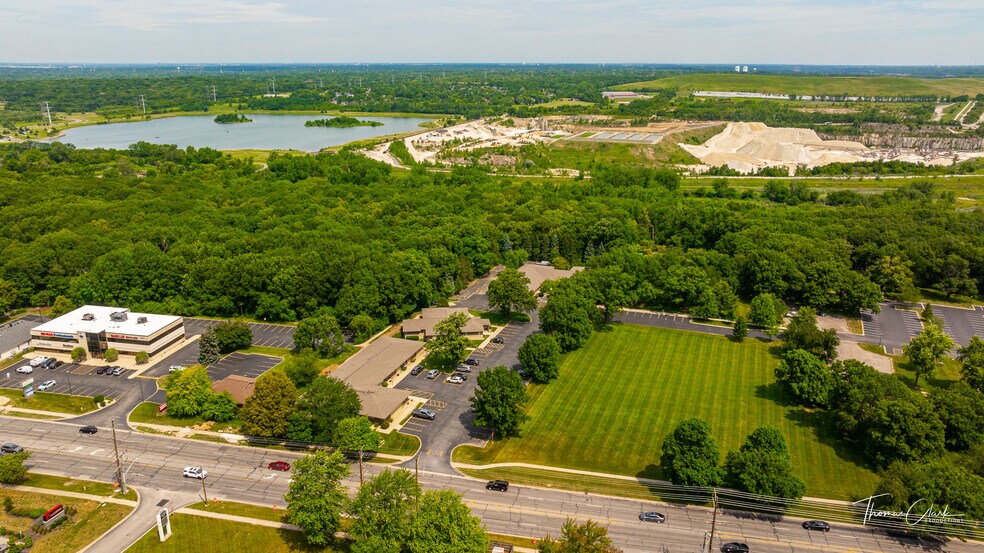 More Photos Of 402 W Boughton Rd, Bolingbrook Medical For Lease