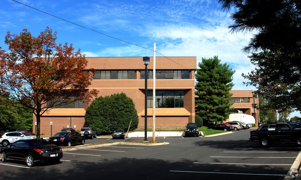 More Photos Of 1201 Seven Locks Rd, Rockville Medical For Lease