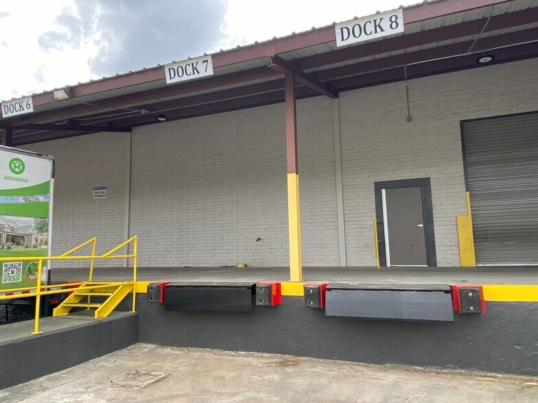 More Photos Of 7 Swisher Dr, Cartersville Manufacturing For Lease