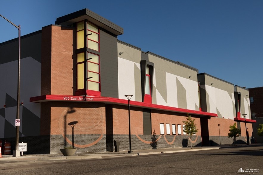 More Photos Of 245-297 Lincoln Ave, Loveland General Retail For Sale