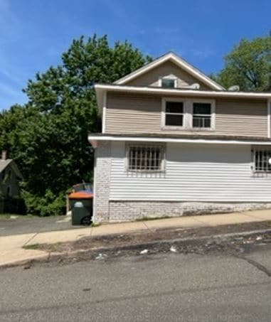 Primary Photo Of 80 Olive St, Meriden Apartments For Sale