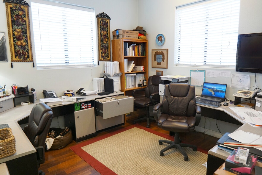 More Photos Of 3780 E Kellogg Rd, Pahrump Winery Vineyard For Sale