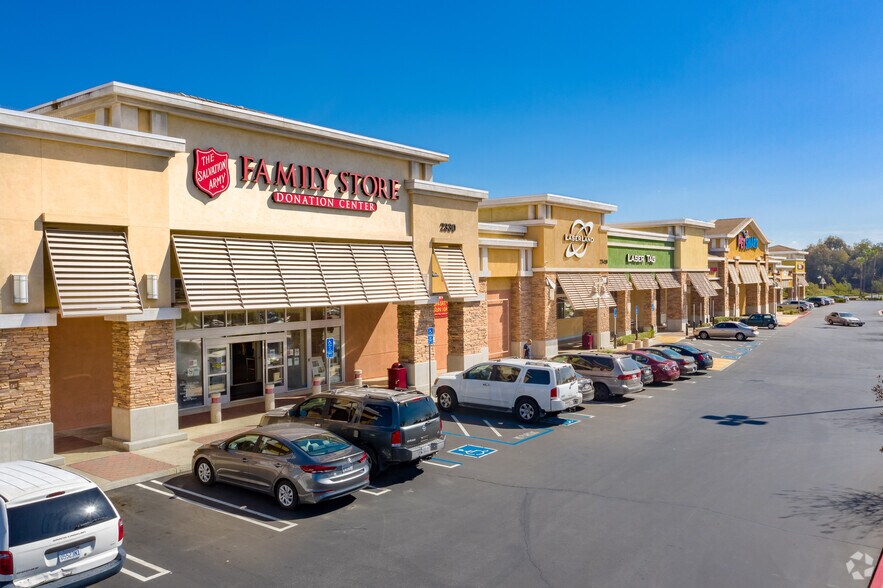 More Photos Of 2200-2370 S Azusa Ave, West Covina Unknown For Lease