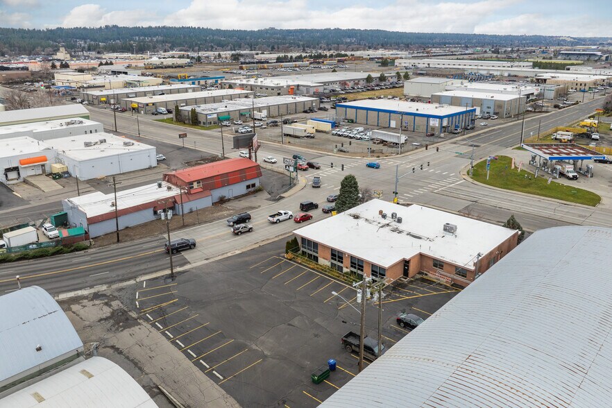 More Photos Of 802 N Fancher Rd, Spokane Valley Office For Lease