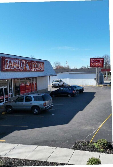 More Photos Of 3277 Taylor Blvd, Louisville Freestanding For Sale