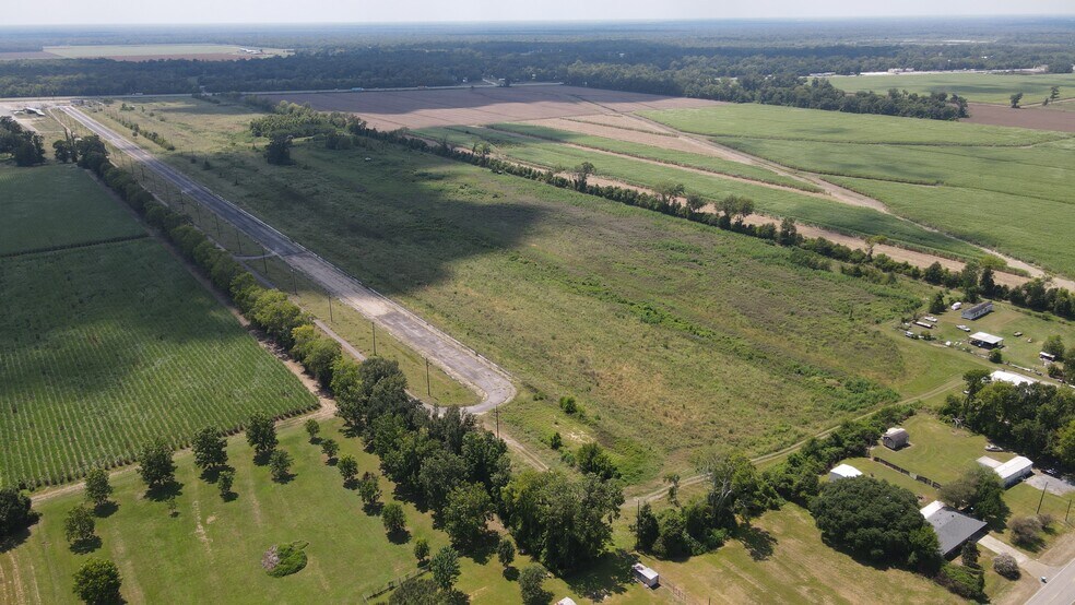 More Photos Of 11436 US-190, Port Allen Land For Sale