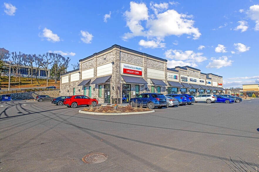 More Photos Of 801 Bridgeport Ave, Shelton Freestanding For Sale