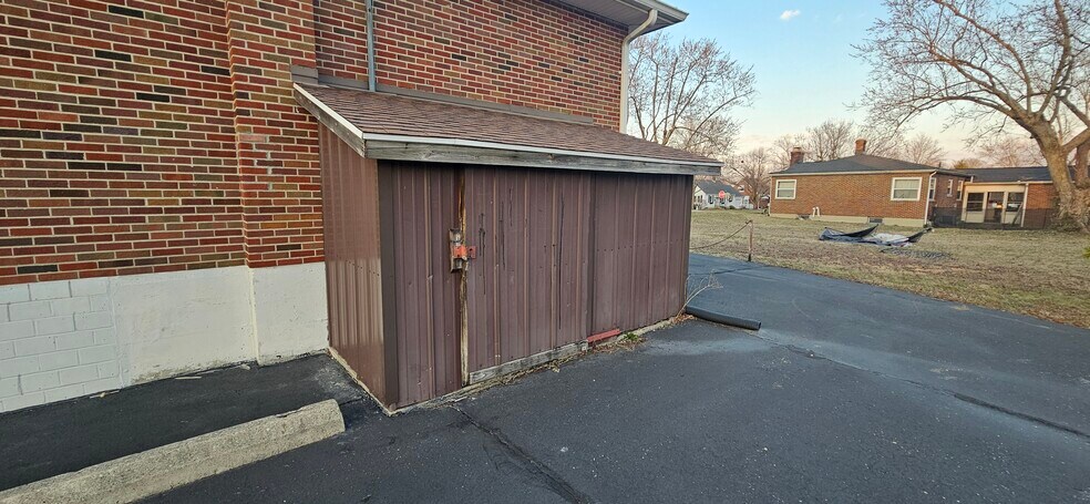 More Photos Of 210 Wolf Ave, Englewood Lodge Meeting Hall For Sale