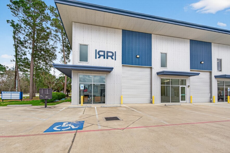 Primary Photo Of 32411 Tamina Rd, Magnolia Unknown For Lease