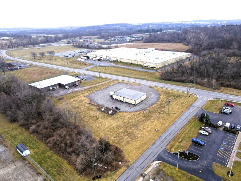 More Photos Of 212 Hobart Dr, Hillsboro Warehouse For Sale