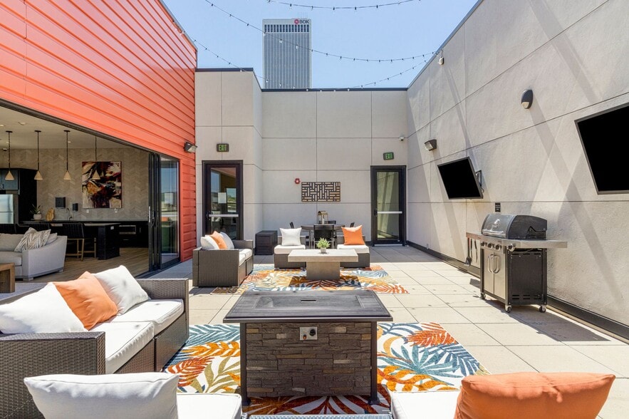 More Photos Of 110 N Boston Ave, Tulsa Multifamily For Sale