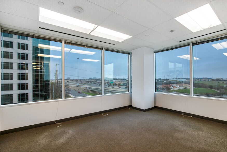 More Photos Of 9600 N Mopac Expy, Austin Office For Lease