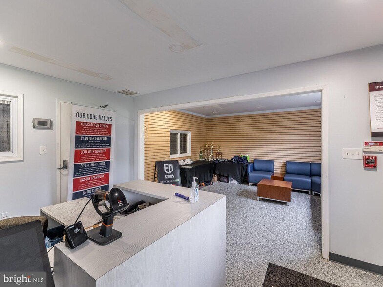 More Photos Of 220 S Chestnut St, Ambler Warehouse For Sale
