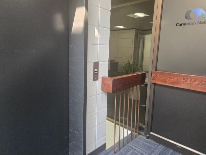 More Photos Of 5201 44 St, Bonnyville Industrial For Sale