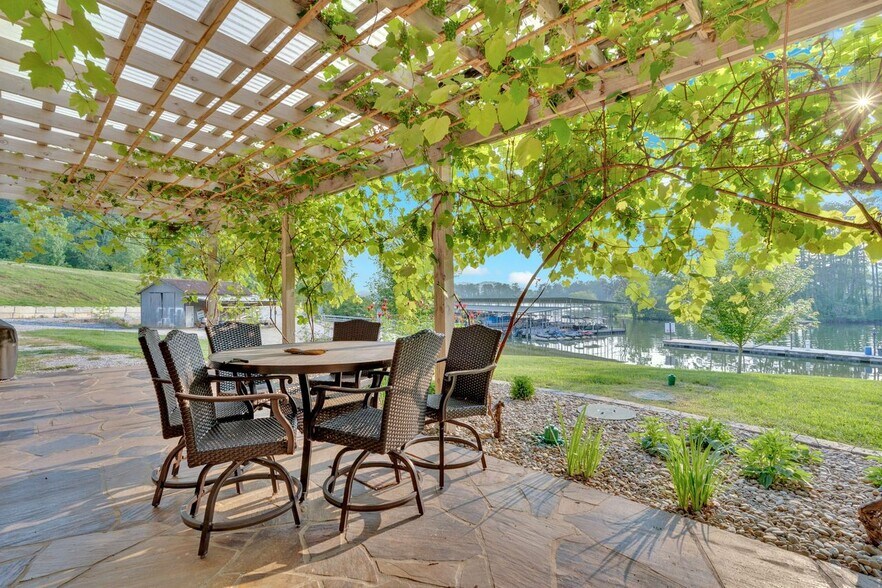 More Photos Of 1060 Paint Rock Ferry Rd, Kingston Specialty For Sale