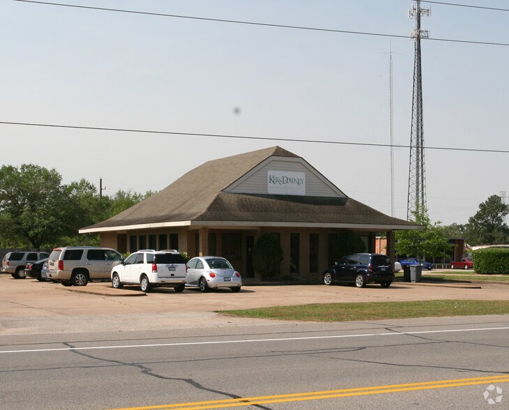 More Photos Of 6703 Katy-Brookshire Rd, Katy Office For Sale