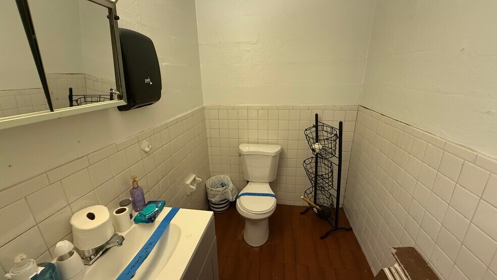 More Photos Of 937 Stefko Blvd, Bethlehem Warehouse For Sale