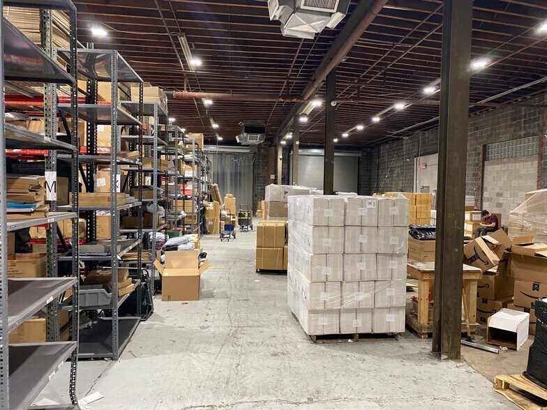 More Photos Of 293-309 Marshall St, Paterson Warehouse For Lease