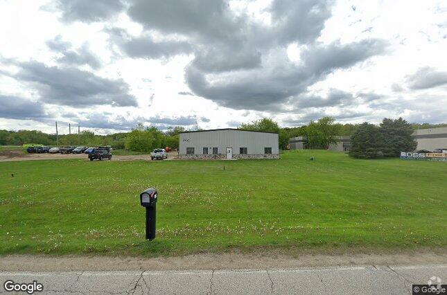 More Photos Of 3751 Scenic Rd, Slinger Manufacturing For Lease