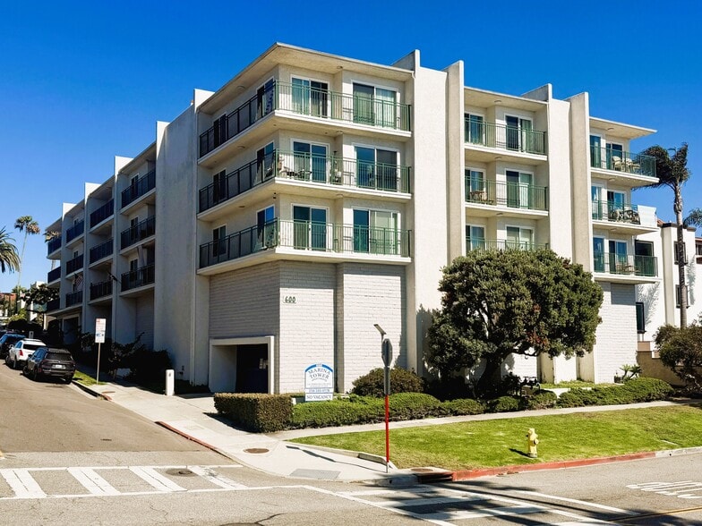 More Photos Of 600 Esplanade, Redondo Beach Apartments For Sale
