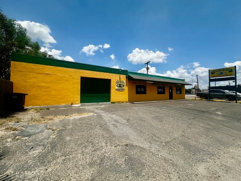More Photos Of 120 W US Highway 83, San Juan Flex For Sale