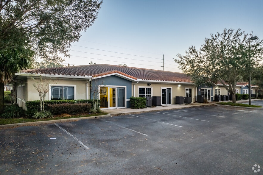 More Photos Of 7900 Forest City Rd, Orlando Unknown For Lease