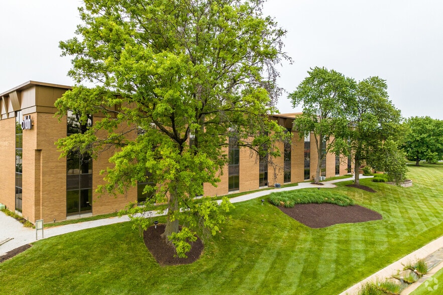 More Photos Of 11960 Westline Industrial Dr, Saint Louis Office For Lease