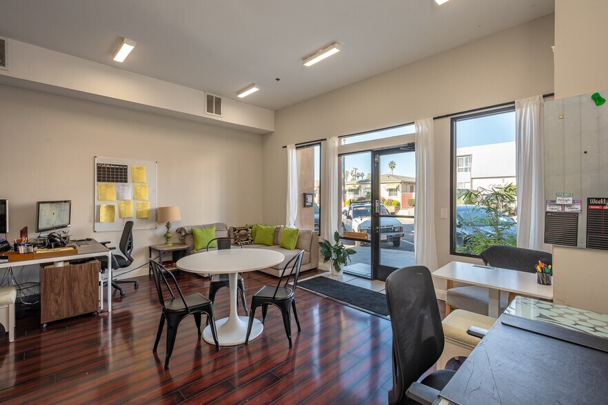 More Photos Of 4741 Point Loma Ave, San Diego Storefront Retail Residential For Sale