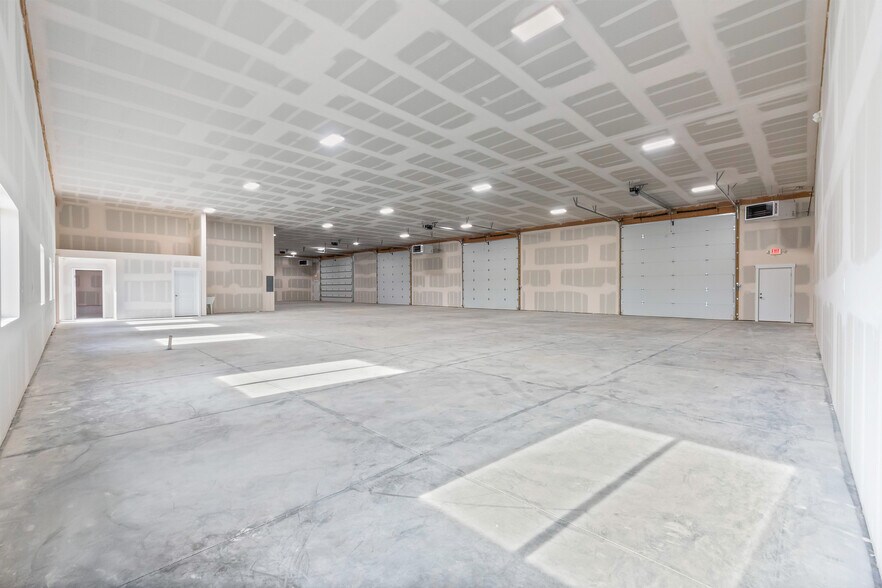 More Photos Of 6155 County Road 56, Johnstown Warehouse For Lease